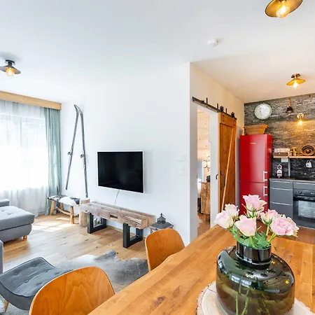 شقة Apartman Harrachov
